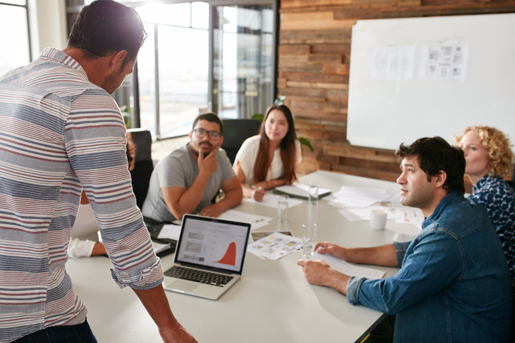 8 Things To Consider When Hiring an E-commerce Agency 2 Digital Marketing Agency