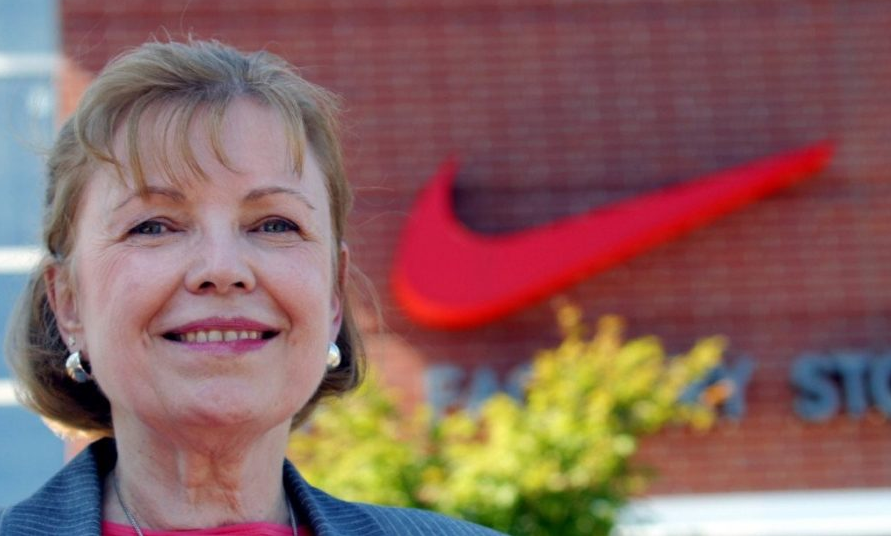 Carolyn Davidson created the swoosh logo for Nike.