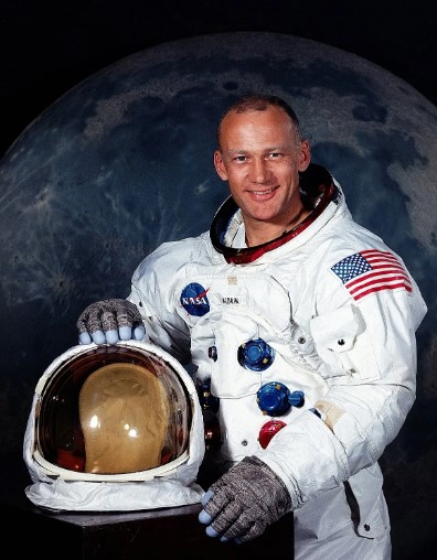Buzz Aldrin - Astronaut & The Second Person To Walk On The Moon