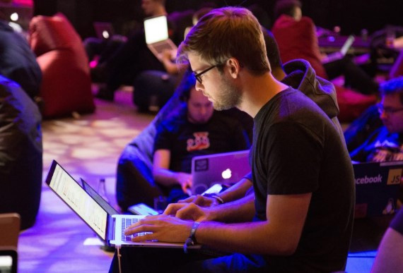 Tech Conferences: The Best Tech Events Guide for 2023 2 internet marketing