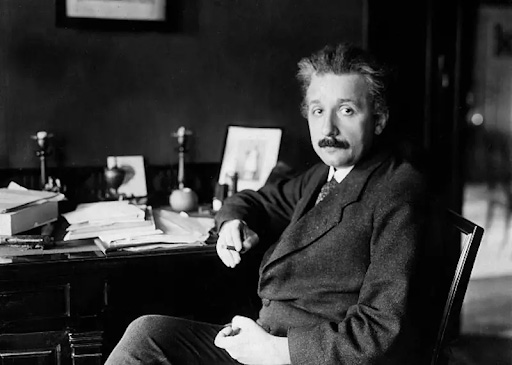 Albert Einstein's Science Pioneer Contributions to Mankind 1 Einstein’s Life History
