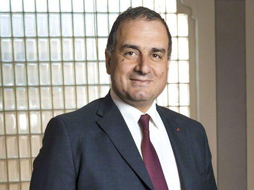 History and Evolution of Emirates Airlines 27 Marwan Lahoud – Former COO